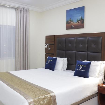 Golden Tulip Hotel- Evergreen พอร์ต ฮาร์คอร์ท ภายนอก รูปภาพ